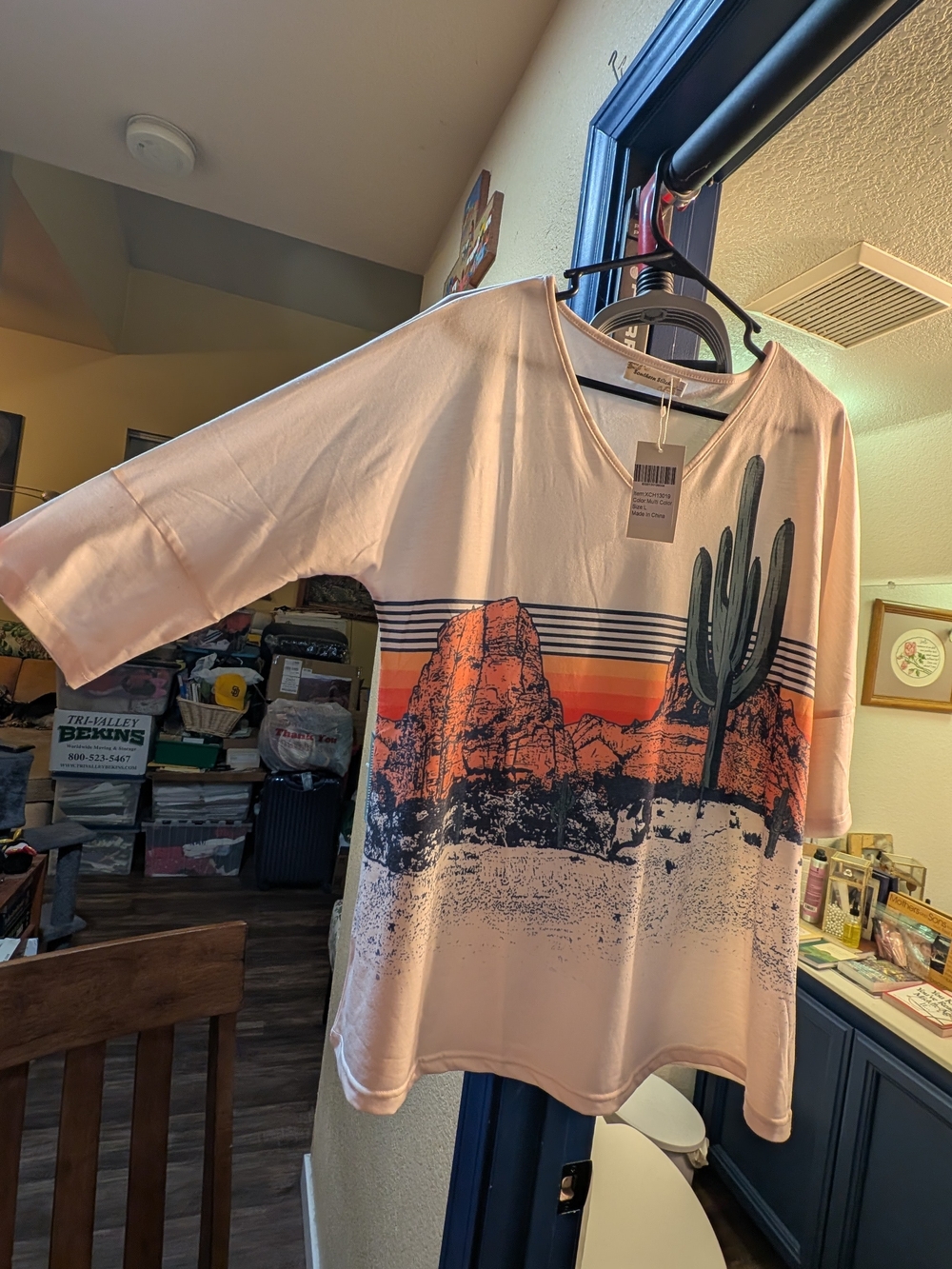 Southern Stitch Desert Cactus Graphic Top NWT L